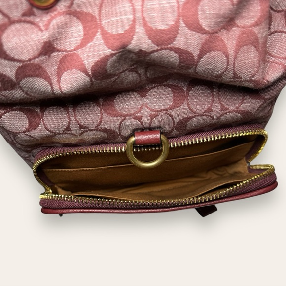 EUC COACH Sullivan Backpack in Signature Chambray WINE color CLEAN - Picture 6 of 14